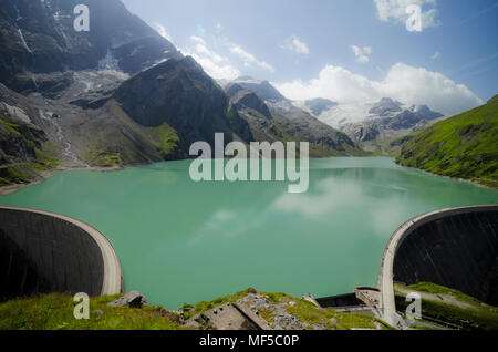 Austria, Kaprun, Mooserboden dam with walls Stock Photo