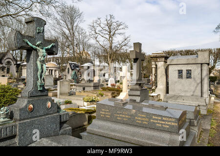 Père Lachaise Cemetery, the largest cemetery in Paris, located in the 20th arrondissement , the most visited necropolis in the world. Paris,France Stock Photo