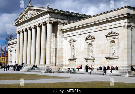 The Glyptothek, a museum in central Munich, Germany, for the Royal collection of classical antiques, architect Leo von Klenze, Greek Revival style Stock Photo