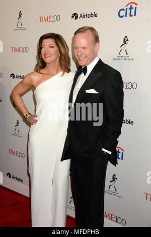 NEW YORK, NY - APRIL 24: Norah O'Donnell attend the 2018 Time 100 Gala at Jazz at Lincoln Center on April 24, 2018 in New York City.   People:  Norah O'Donnell Stock Photo