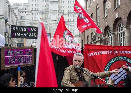 London, UK. 25th April, 2018. Singer songwriter Billy Bragg performs outside University of London Senate House in solidarity with workers belonging to the Independent Workers Union of Great Britain (IWGB) employed by outsourcing companies contracted to the university currently striking to demand equal terms and conditions with those directly employed by the university. Cleaners, porters, security officers, receptionists, gardeners, post room staff and audiovisual staff have joined the strike after a near unanimous vote for industrial action. Credit: Mark Kerrison/Alamy Live News Stock Photo