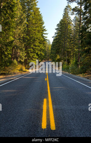 Mount Hood, Oregon. Highway 26. Mount Hood. Mount Hood National Forest ...