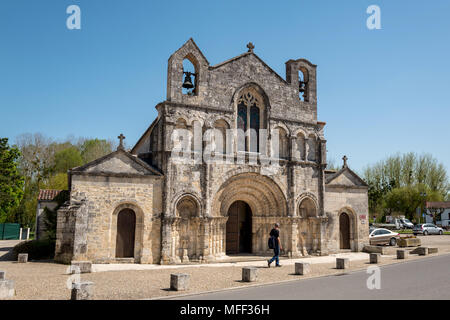 Church of Saint Vivian in Pons, Charente-Maritime, France Stock Photo