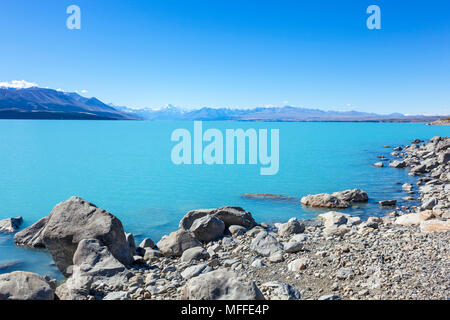 new zealand south island new zealand view of mount cook from the shore of lake pukaki mount cook national park new zealand south island southland Stock Photo