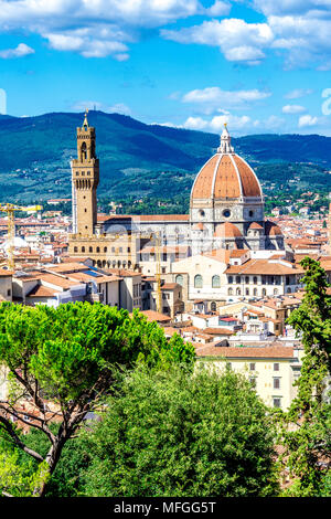 Views of Florence and the beautiful Duomo from the Giardino Bardini in Florence, Italy Stock Photo