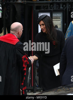 London, UK. 25th April 2018. Meghan Markle attends the ANZAC Service of Commemoration and Thanksgiving, Westminster Abbey, London, on April 25, 2018. ANZAC Service of Commemoration and Thanksgiving, Westminster Abbey, London, on April 25, 2018. Credit: Paul Marriott/Alamy Live News