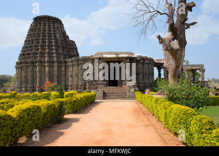 DAMBAL, Karnataka State, India. Doddabasappa Temple façade Stock Photo