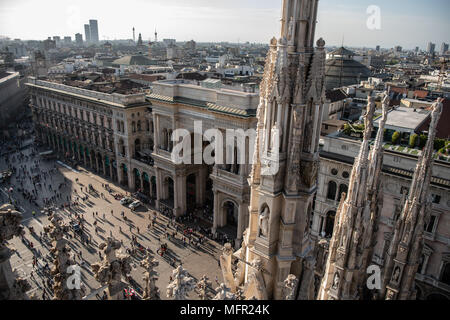 Piazza Duomo and the Cathedral at sunset, Milan, Italy, Stock