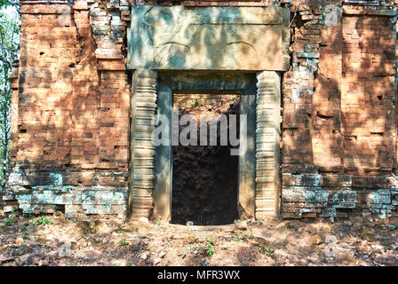 Koh Ker remote archaeological site in northern Cambodia about 120 kilometres (75 mi) away from Siem Reap and the ancient site of Angkor. It is a very  Stock Photo