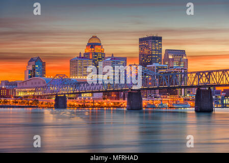 Louisville, Kentucky, USA downtown skyline at the river at dusk. Stock Photo