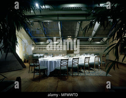 View of an eclectic dining area in a hotel Stock Photo