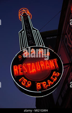 Neon nightlife on Beale St, Memphis Stock Photo