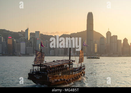 Junk boat in Victoria Harbour, Hong Kong Island, Hong Kong Stock Photo