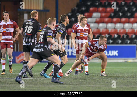 Widnes, UK, 27th April 2018.  Select Security Stadium, Widnes, England; Betfred Super League rugby, Widnes Vikings v Wigan Warriors; Credit: News Images /Alamy Live News Stock Photo