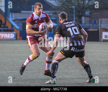 Widnes, UK, 27th April 2018.  Select Security Stadium, Widnes, England; Betfred Super League rugby, Widnes Vikings v Wigan Warriors; Tony Clubb of Wigan Warriors Credit: News Images /Alamy Live News Stock Photo