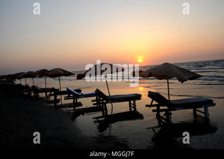 Cox's Bazar, Bangladesh - February 02, 2012: “Bangladesh is a gorgeous damsel and the jewel in her forehead is Saint Martin's Island,” a quote that ri Stock Photo