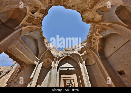 Ruins of a fortress in the city of Qatruyeh in Iran Stock Photo