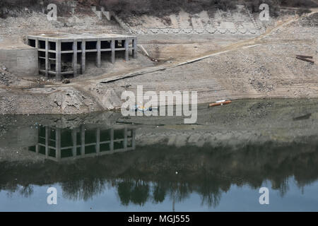 Polluted and almost empty Topolnitsa Dam Lake, Bulgaria Stock Photo