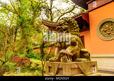 Lingyin Temple (Temple of the Soul's Retreat) complex. One of the largest Buddhist temples in China Stock Photo