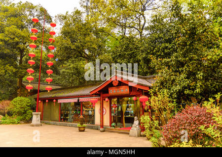 Lingyin Temple (Temple of the Soul's Retreat) complex. One of the largest Buddhist temples in China Stock Photo