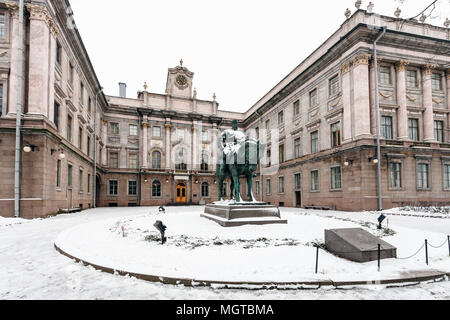SAINT PETERSBURG, RUSSIA - MARCH 19, 2018: statue of Alexander III in yard of Marble Palace. The Palace is one of the first Neoclassical palaces in St Stock Photo