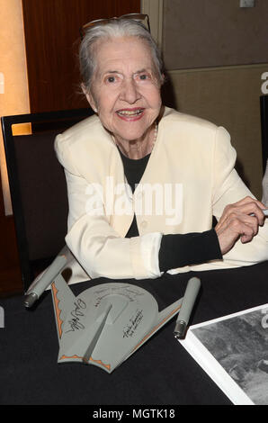 Los Angeles, Ca, USA. 28th Apr, 2018. Joanne Linville at The Hollywood Show at the Westin LAX in Los Angeles, California on April 28, 2018. Credit: David Edwards/Media Punch/Alamy Live News Stock Photo