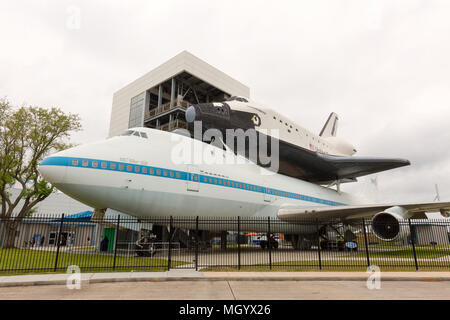 The Space Shuttle 'Independence' mounted on a Boeing 747;Johnson Space Center, NASA, Houston, Texas USA Stock Photo
