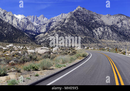 Mount Whitney and the Alabama Hills, California 14er, state high point and highest peak in the lower 48 states, located in the Sierra Nevada Mountains Stock Photo