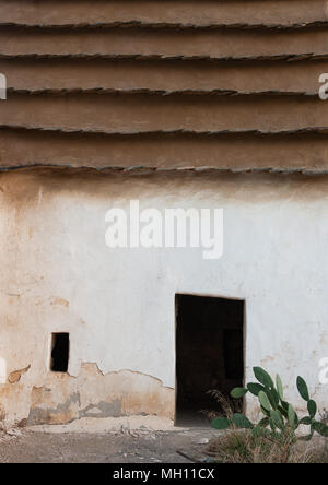 Old traditional house, Asir province, Abha, Saudi Arabia Stock Photo