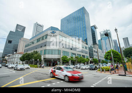 CHINATOWN, SINGAPORE - JAN 20, 2017: Singapore Chinatown district traffic in front of China Square on cloudy day. Stock Photo