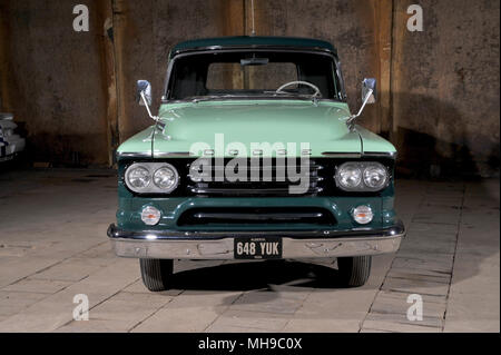 push button gear selector on a 1958 Dodge Sweptside D100 classic American pickup truck Stock Photo