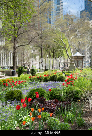 Rittenhouse Square, a garden and park downtown Philadelphia in Spring ...