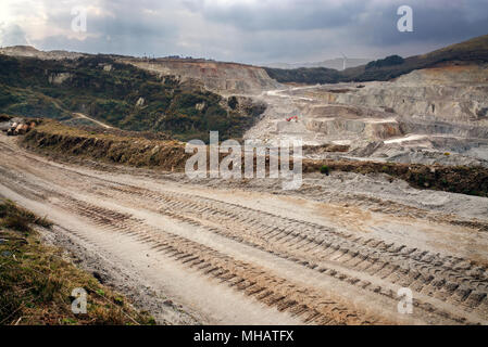 Wheal Martyn working clay pit st Austell Cornwall UK Stock Photo