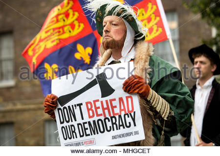 A protest by actors against the Tory government's attitude to the Brexit talks with the EU at Westminster today. Credit: reallifephotos/Alamy Stock Photo