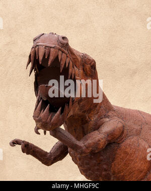 tyrannosaurus rex metal art sculpture Stock Photo: 128735343 - Alamy