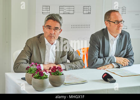 Cazis, Switzerland, 1st May 2018. President of the Government Dr. Mario Cavigelli speaks to the media during the media event on the topping out of the new penal institution Realta in Cazis. Credit: Rolf Simeon/Alamy Live News Stock Photo