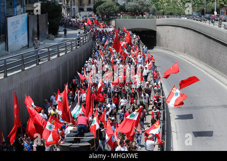Beirut. 1st May, 2018. People participate in a match to mark International Workers' Day in Beirut, Lebanon, 1 May, 2018. Credit: Bilal Jawich/Xinhua/Alamy Live News Stock Photo