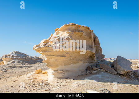 Mushroom rock formations at the Western White Desert of Egypt Stock Photo