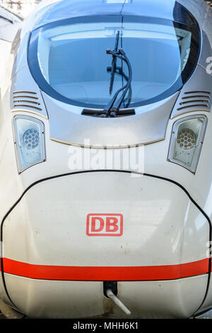 Close-up of the nose of the third generation of ICE bullet trains run by german company Deutsche Bahn stationed in Paris Gare de l'Est train station. Stock Photo