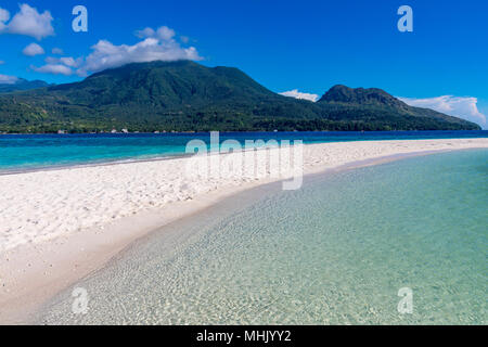 White Island Camiguin Philippines April 23, 2018 The beautiful setting of White Island Stock Photo