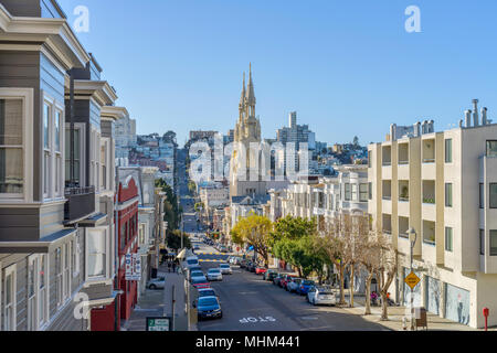 Street of Hill City - A street view of neighborhoods on Telegraph Hill and Russian Hill, looking from Filbert Street, San Francisco, California, USA. Stock Photo