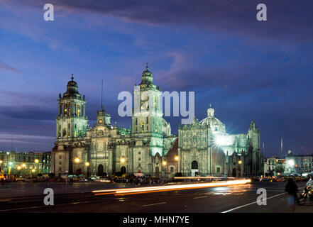 Mexico City; the Zócalo (Constitution Square) with Metropolitan Cathedral at night Stock Photo