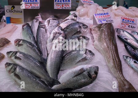 Fresh fish for sale at Mercado Central shopping market, North Cuitat Vella district, Valencia, Spain. Stock Photo