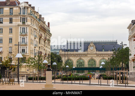 Gare des Brotteaux, old railway station in Lyon Stock Photo