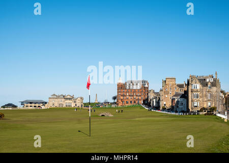 View of the green on the 17th hole or Road Hole on the  Old Course in St Andrews, Fife, Scotland, UK. Stock Photo