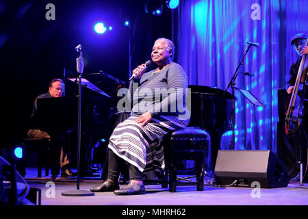 Cheltenham, UK, May 2, 2018. American jazz and R&B singer, Randy Crawford performs at the 2018 Jazz Festival. Credit: MusicLive/ Alamy Live News Stock Photo