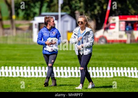 Gloucestershire, UK. 3rd May, 2018. Ben Hobday's grooms. Morning Dressage.Mitsubishi Badminton Horse Trials. Badminton. UK.  {03}/{05}/{2018}. Credit: Sport In Pictures/Alamy Live News