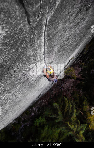Woman trad climbing at The Chief, Squamish, Canada Stock Photo