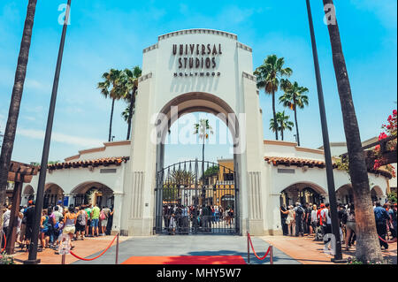 Los Angeles/California/USA - 07.19.2013: Entrance gate for the Universal Studios Hollywood. Lots of people waiting in the line for tickets. Stock Photo