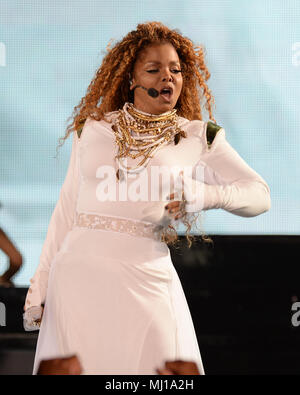 MIAMI, FL - SEPTEMBER 20:  Janet Jackson performs at the AmericanAirlines Arena on September 20, 2015 in Miami Florida. Credit: mpi04/MediaPunch Stock Photo